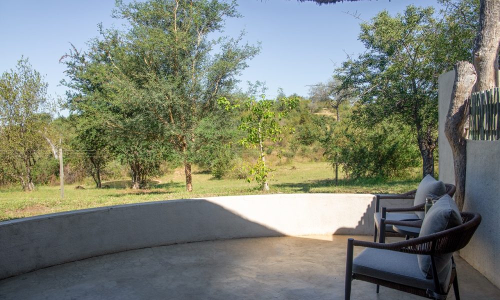 Lengau Lodge - Kruger National Park -Big-5 luxury rondavel room, private terrace, overlooking the waterhole with luxury outside furniture